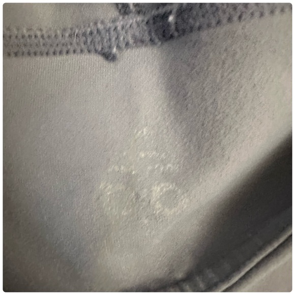 Alo Womens Moto Yoga Leggings Pants Light Gray High Waist Mesh - Picture 8 of 9